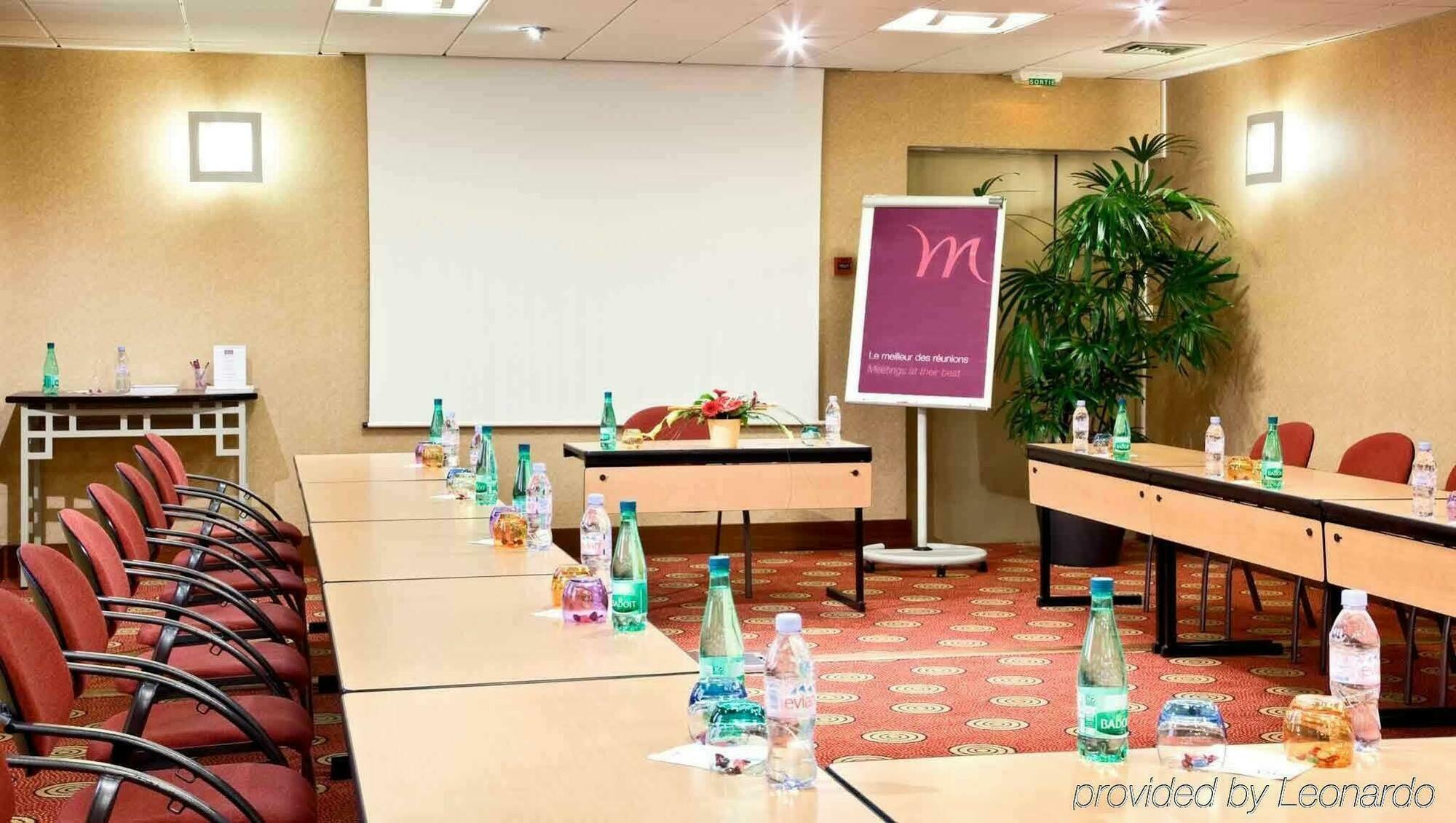 Mercure Pau Palais Des Sports Restaurant foto